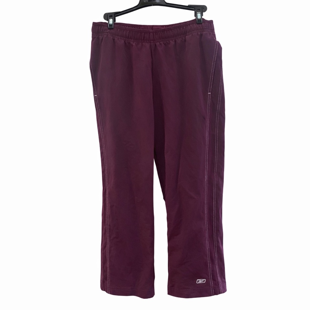 Reebok Plum Cropped Athletic Pants Women Small S Workout Yoga Gym Pockets Purple - Picture 1 of 3